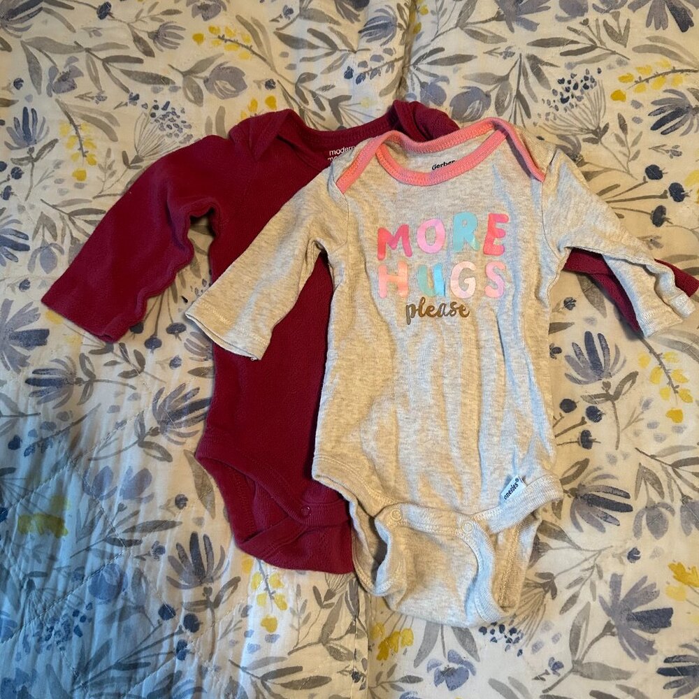 0-3 mo long sleeve onesies (16 total included in bundle)